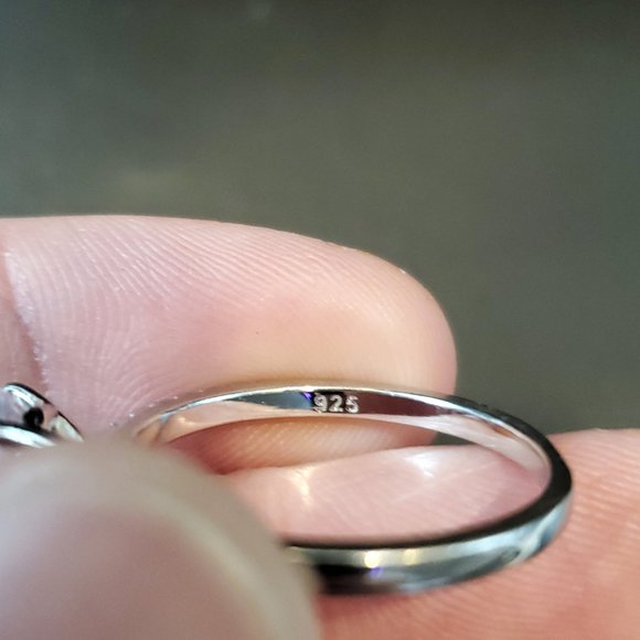 Size 9.25 925 Sterling Silver Round Cubic Zirconia Gem Cute Ring - Picture 5 of 8